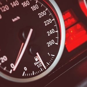 EU agrees to introduce vehicle speed limiters in all new cars by 2022