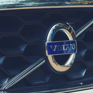 Volvo to limit its top speed to 180kph to reduce fatal road accidents